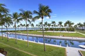 Waterfront luxury Villa 19 with sunset views and boat slip townhouse